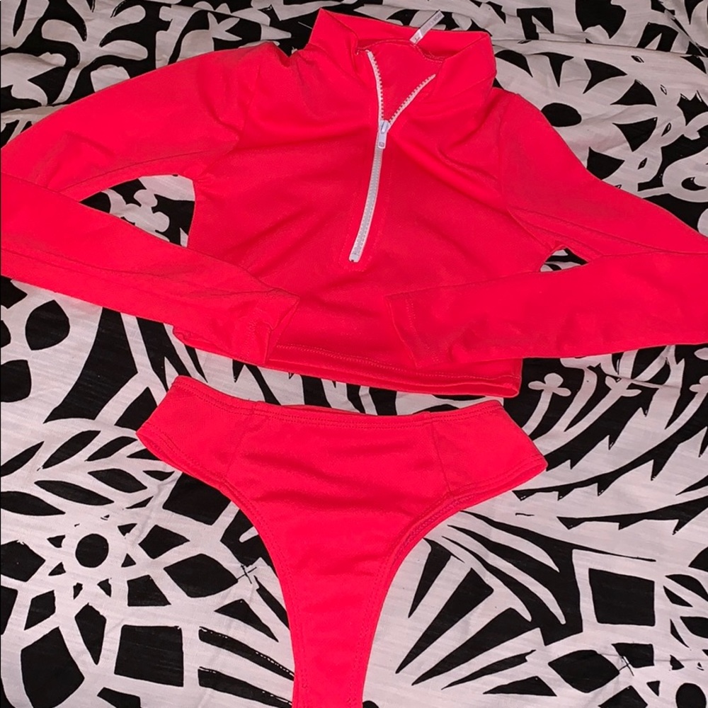2 Piece SWIM!! Spring Break Ready!☀️